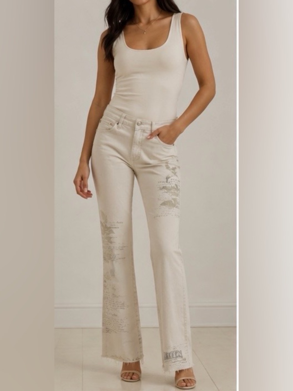Vintage Ralph Lauren + Embroidered/Graphic + Low Rise/Flare